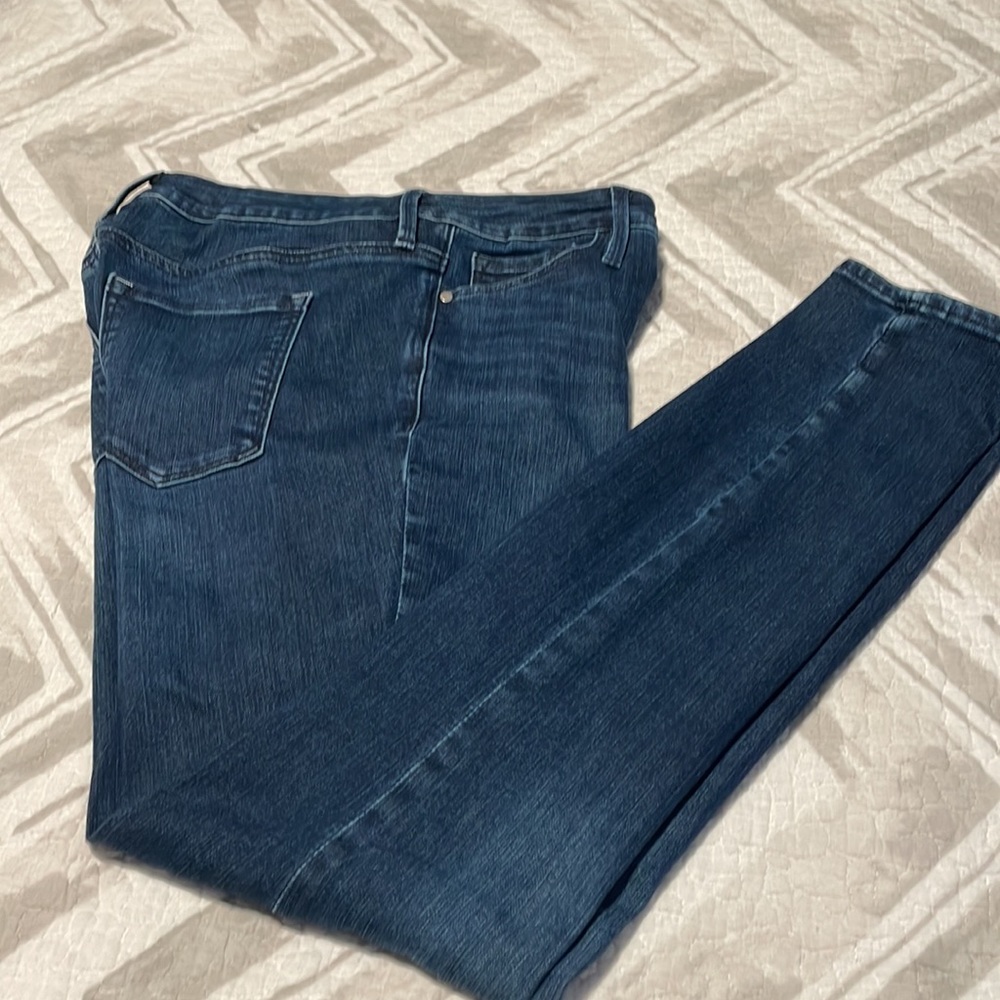 Athleta Sculptek Skinny Stretch Tummy Control Lightweight Jeans 6